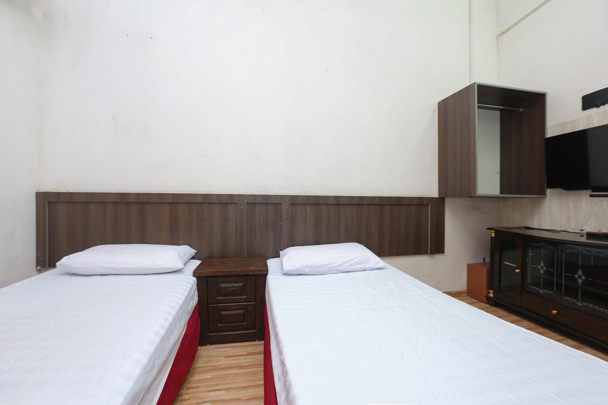 Oyo 89755 D&D Budget Inn Kota Bharu Buitenkant foto