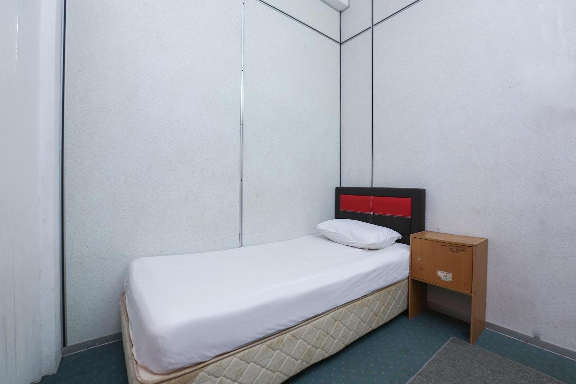 Oyo 89755 D&D Budget Inn Kota Bharu Buitenkant foto