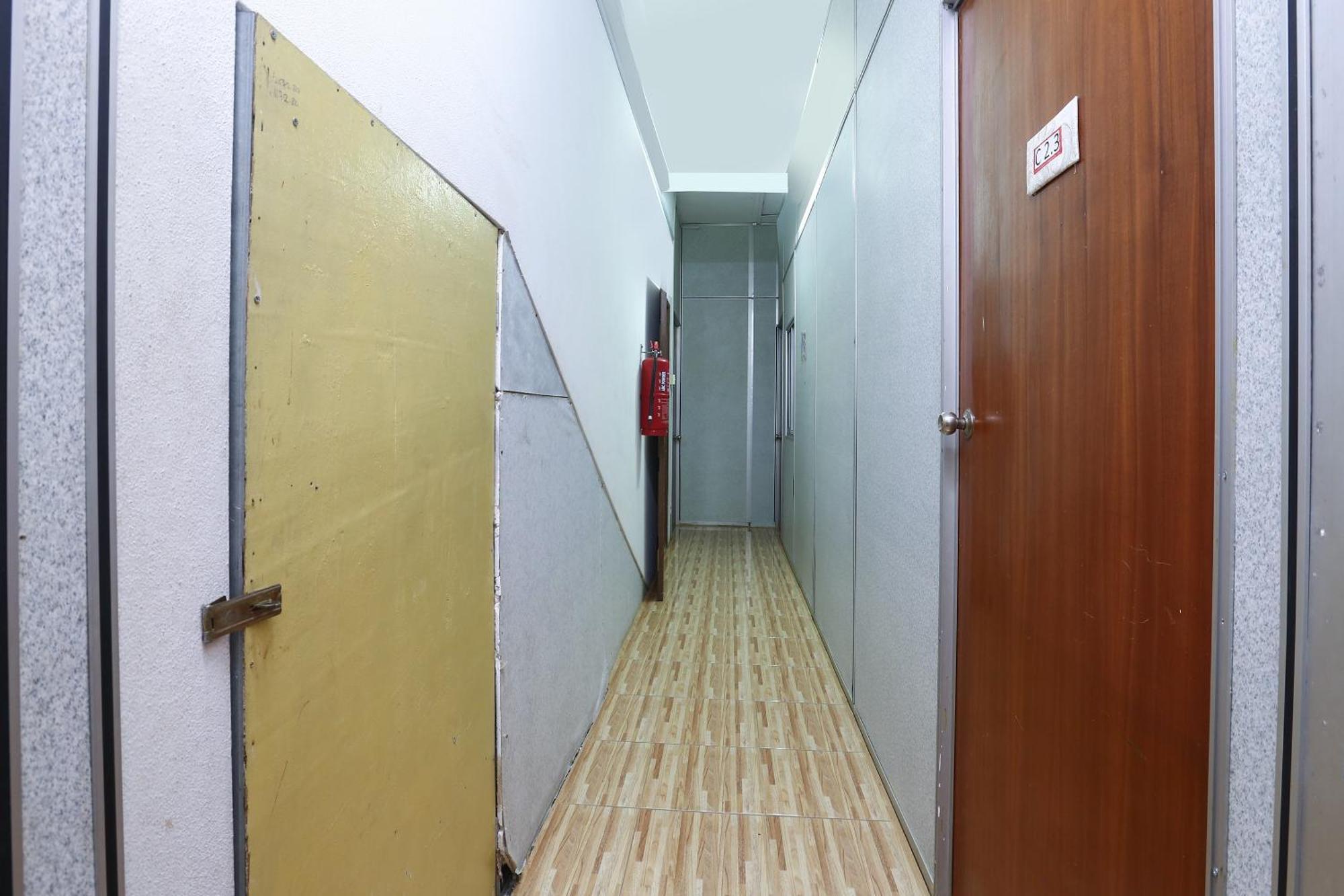 Oyo 89755 D&D Budget Inn Kota Bharu Buitenkant foto